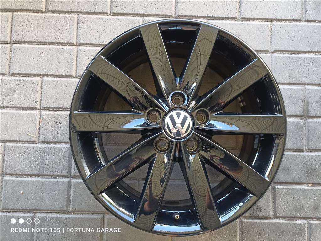 5x112 17" Volkswagen használt alufelni garnitúra 4. kép