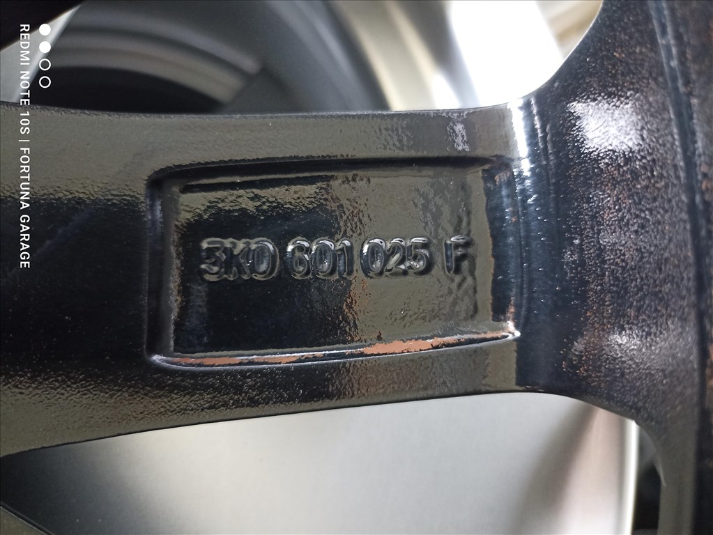 5x112 17" Volkswagen használt alufelni garnitúra 8. kép