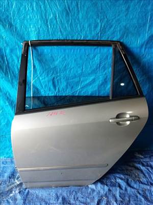 Toyota Corolla Verso (E121) bal hátsó ajtó komplett 6700413310