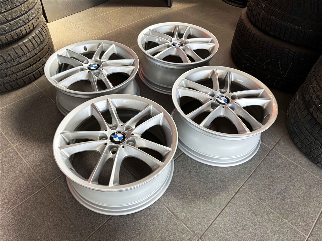 BMW e87 18" 5x120 kétszéles gyári alufelni eladó 18 coll F20 7. kép