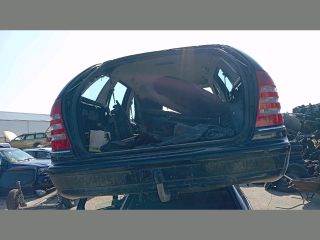 Mercedes C-osztály Hátsó Lökhárító (Részeivel) *145798*