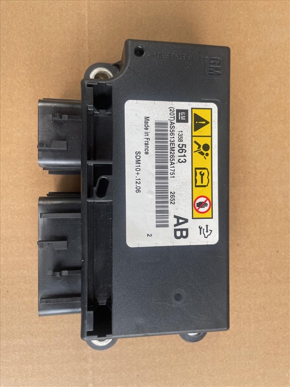 Opel Astra J LÉGZSÁK SZETT  13301067 Légzsák garnitúra 8. kép