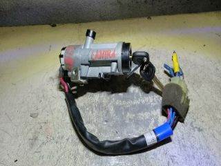 Hyundai Lantra (J1) Gyújtáskapcsoló Zárbetét *72588*