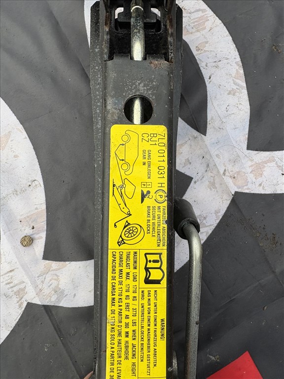 Audi Q7 (4L), Volkswagen Touareg I emelő  7l0011031h 2. kép