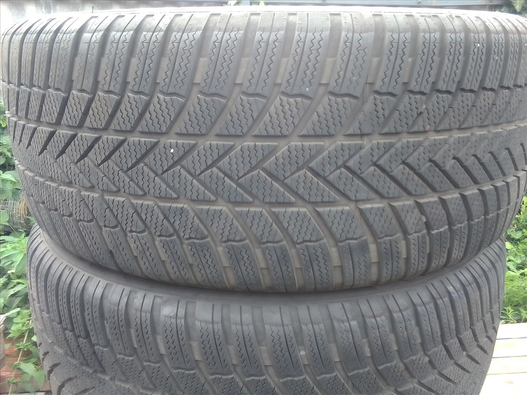  255/50R19 Bridgestone Blizzak LM005 téli gumi garnitúra  1. kép
