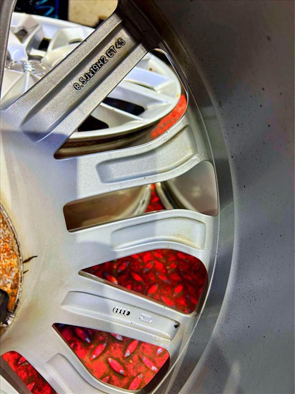  5x112 GYARI AUDI 19”felnik R19, 19 VW,SKODA,SEAT 7. kép