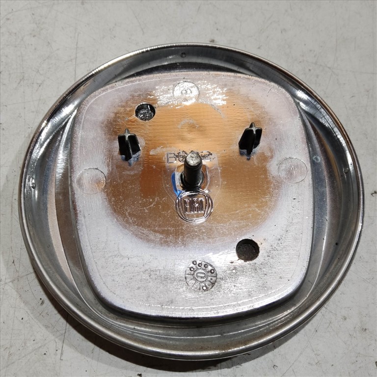 208747 Fiat Grande Punto, 500, Linea, Panda II. első embléma 51932710 2. kép