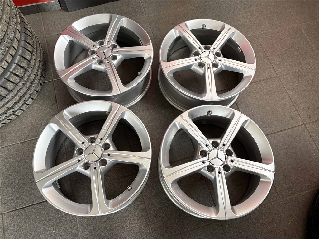 Mercedes W177 C118 17" 5x112 gyári alufelni eladó 17 coll A B CLA 5. kép