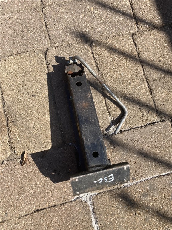 Ford Escort MK4 kerék emelő  1. kép