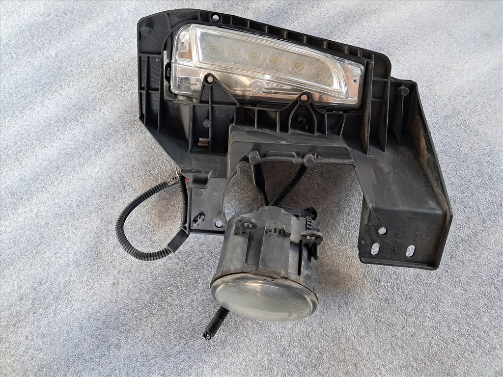 Suzuki Vitara (LY) Bal első ködfényszóró 35566-54P00 89206454 1. kép