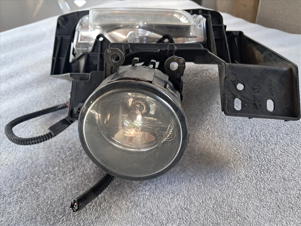 Suzuki Vitara (LY) Bal első ködfényszóró 35566-54P00 89206454 4. kép