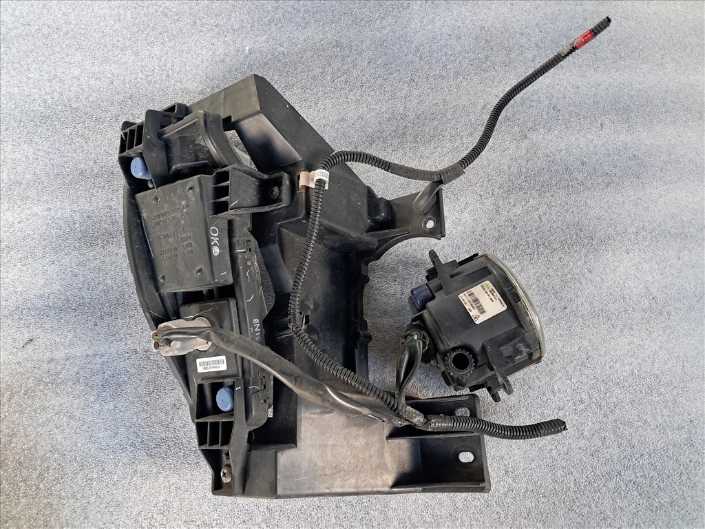 Suzuki Vitara (LY) Bal első ködfényszóró 35566-54P00 89206454 7. kép