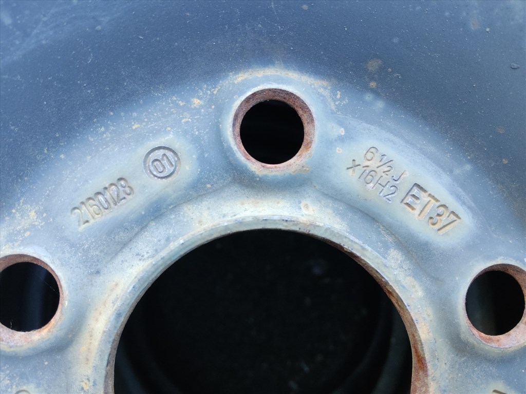 128467 Opel Astra H, Zaffira B 6,5x16"-os, 5x110, ET37 lemezfelni (1db) a képen látható állapotban 2160128 2. kép