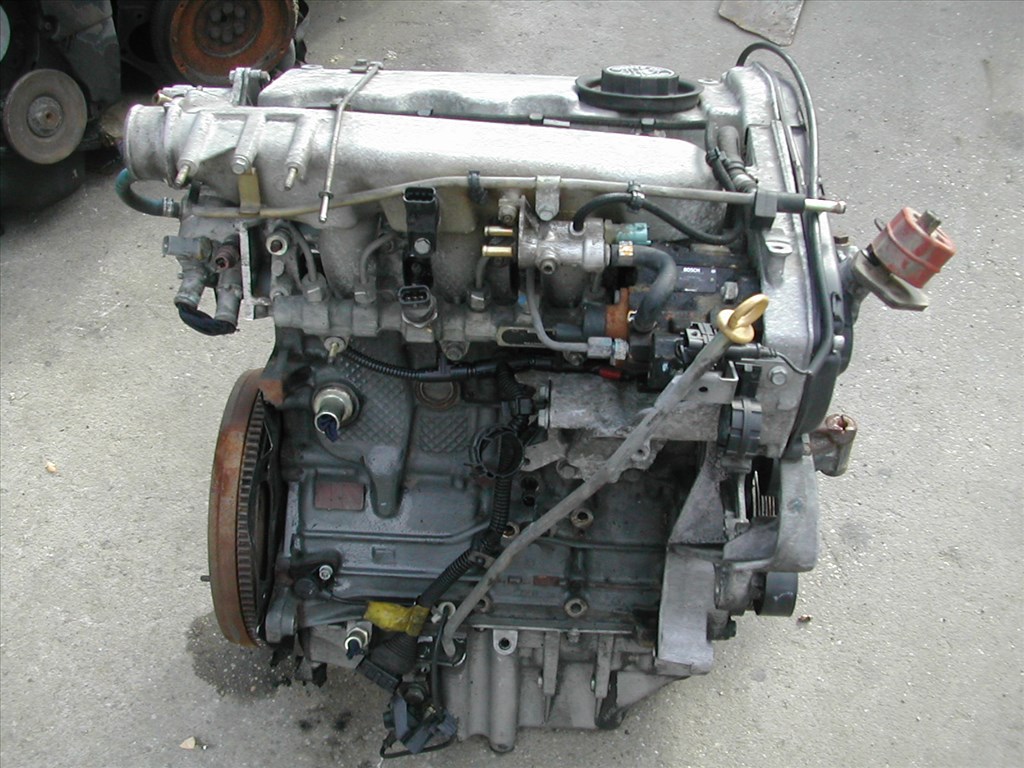 Alfa Romeo 156 1.9 JTD 16V Multijet komplett motor  ar32302 1. kép