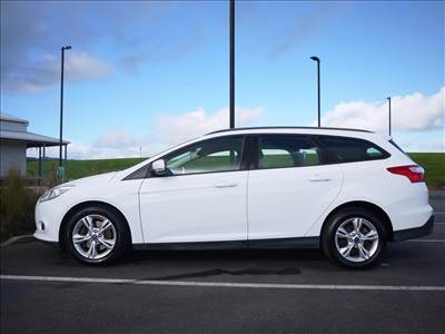 Ford Focus Mk3 bontott alkatrészei