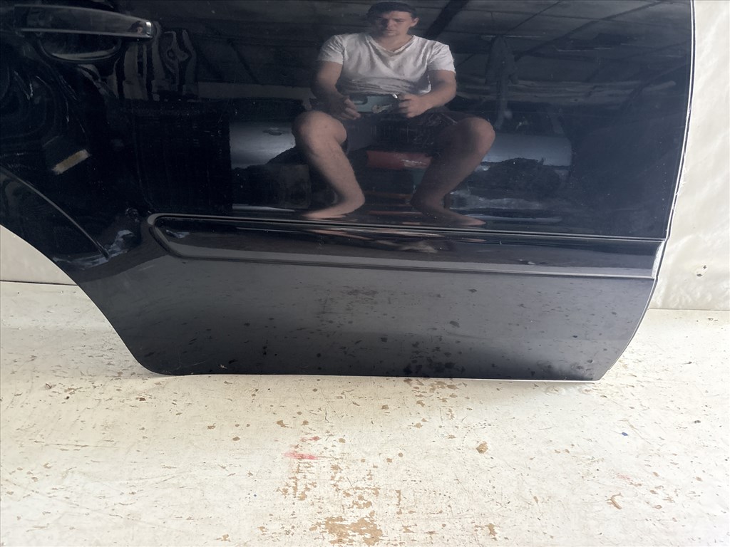 963 Opel Zafira B Jobb hátsó Ajtó Fekete  Z20R 3. kép