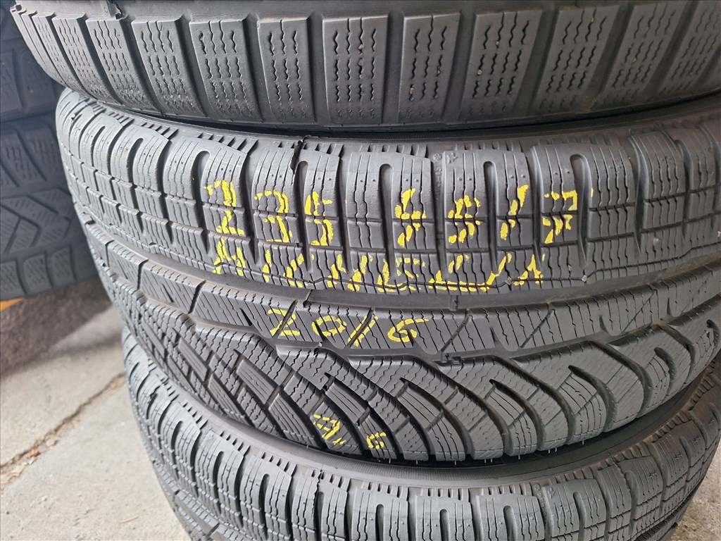  235/45/17"  Michelin téli gumi  1. kép