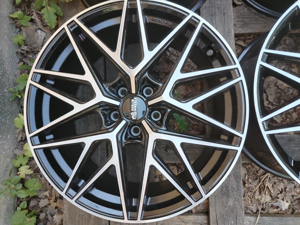  Volkswagen/Audi/Mercedes 5x112 lyukosztású 8,5J 19" új alufelni ET45!! 1. kép