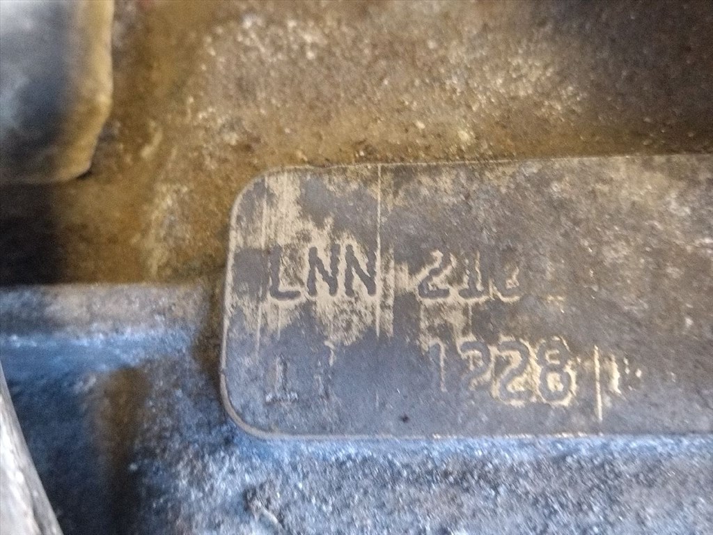 Skoda Yeti 2.0 TDI 4x4 LNN kódú sebességváltó (6 seb.) 4. kép