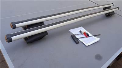 Toyota RAV4 (XA40) 2.0 RAV4 2012-től gyári tetőcsomagtartó  515223202