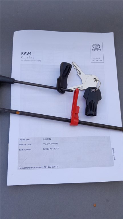 Toyota RAV4 (XA40) 2.0 RAV4 2012-től gyári tetőcsomagtartó  515223202 8. kép