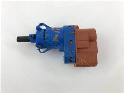 Féklámpa kapcsoló  - CROMA, JUMPER, DELTA, SPIDER, DISCOVERY, GRANDE - BO.50512681 -  - Bontott Alfa  50512681