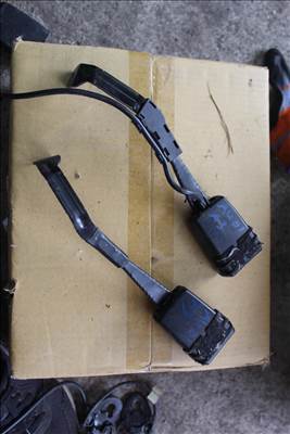 Audi A3 (8P) Első öv csat 