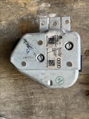 Audi A6 (C6 - 4F) 4F0 905 852B kormányzár modul 