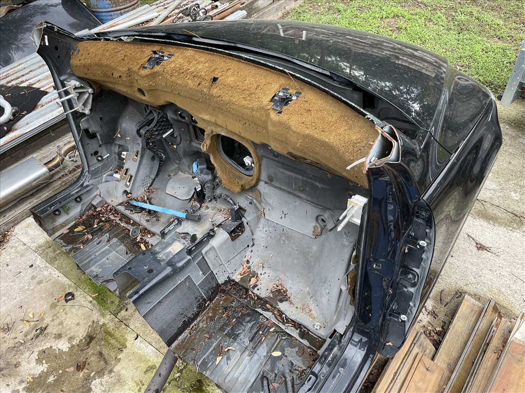 Volkswagen VW Tiguan komplett eleje, lökhárító, motorháztető, fényszóró  3. kép