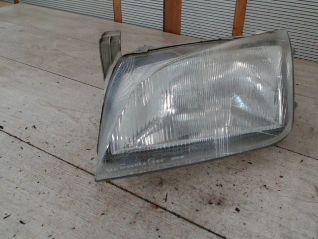 SUZUKI SWIFT 96-05 Bal első fényszóró 1. kép