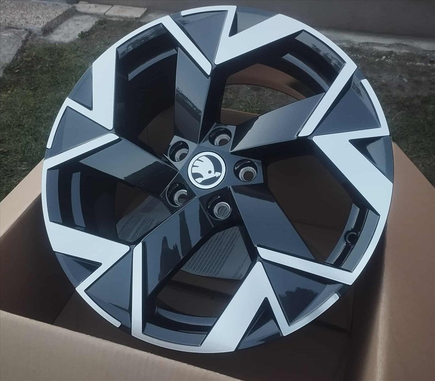 ÚJ 5x112 18 Skoda Trisuli Superb gyári alufelni r18 " VW Seat Cupra Audi 2. kép
