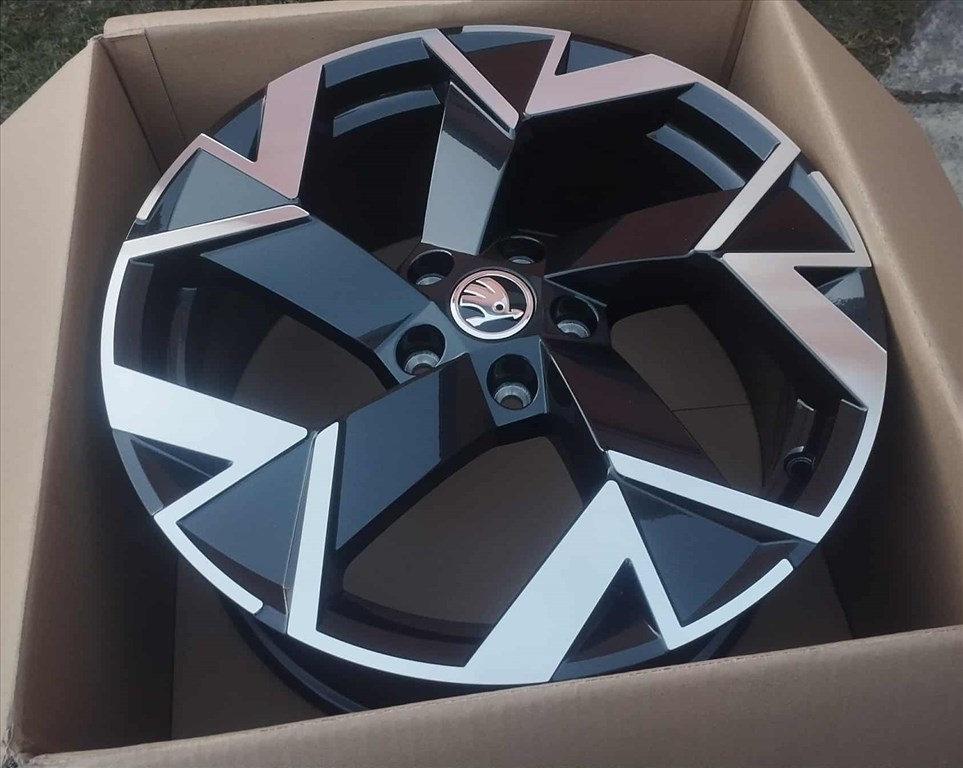 ÚJ 5x112 18 Skoda Trisuli Superb gyári alufelni r18 " VW Seat Cupra Audi 4. kép