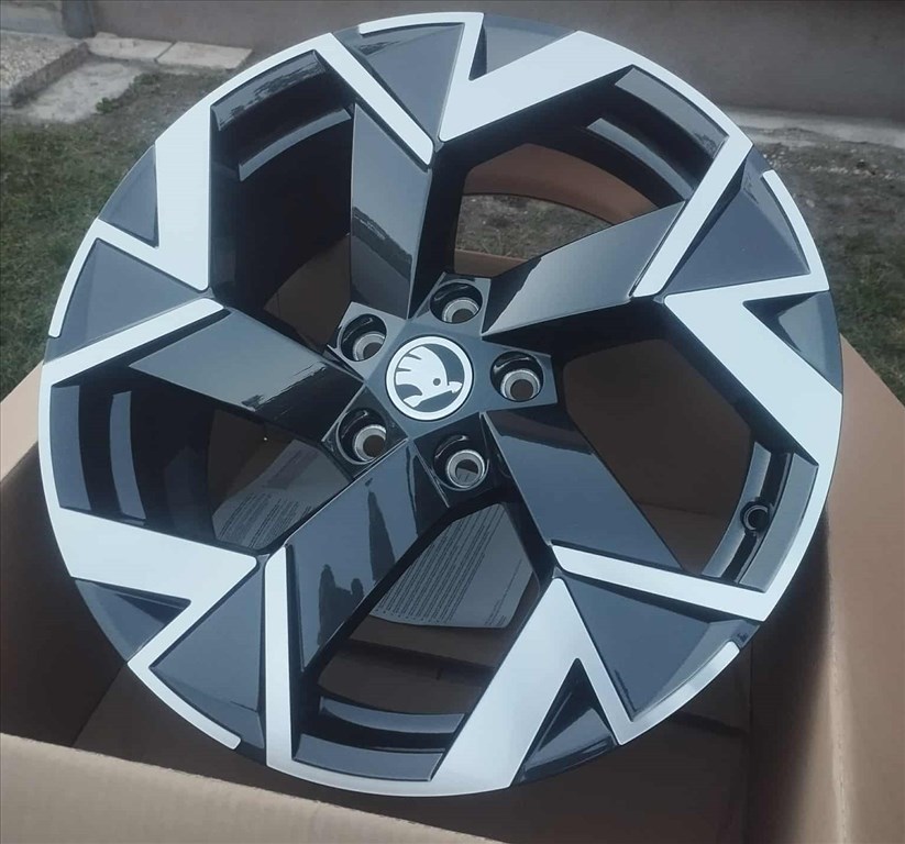 ÚJ 5x112 18 Skoda Trisuli Superb gyári alufelni r18 " VW Seat Cupra Audi 3. kép