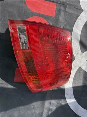Audi A4 (B6/B7), Audi A6 (C6 - 4F), Audi Q7 (4L) Hátsó lámpa  8e9945096e