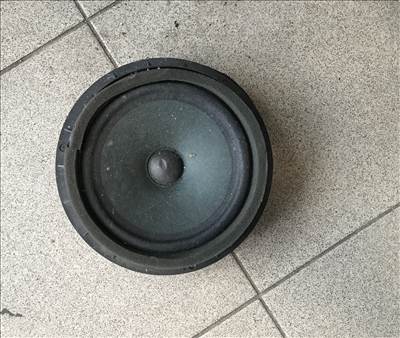 Suzuki SX4 I jobb első hangszóró