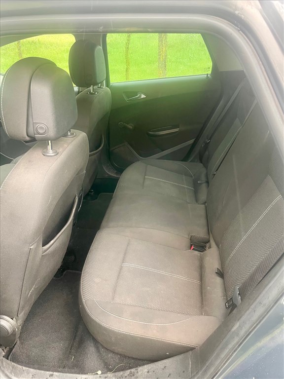 Opel Astra J 1.7 CDTi Bontott Alkatrészei Sports Tourer 5. kép