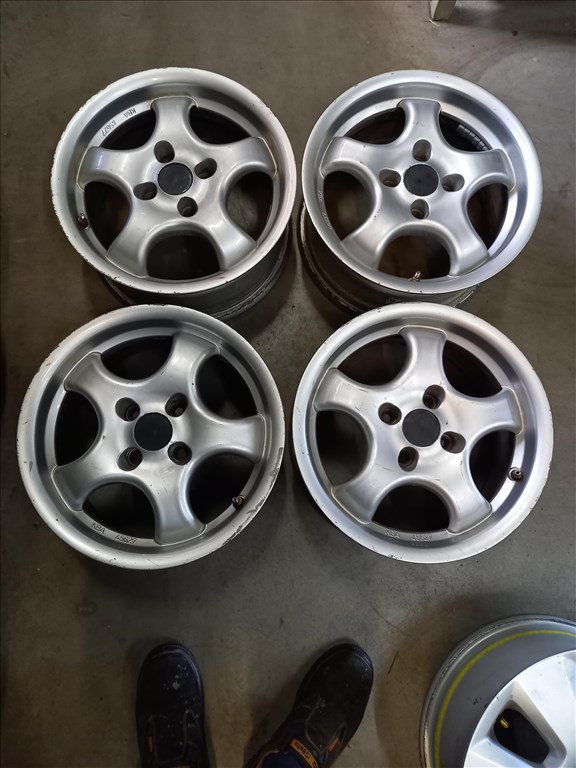 DMS 4x100 lyukosztású 7JJ 15" használt alufelni garn Fxx 1. kép
