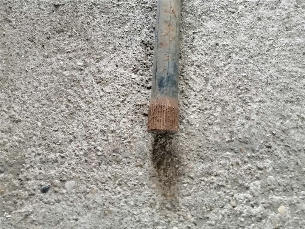 Mitsubishi Pajero II Jobb első Torziós rúd  2. kép