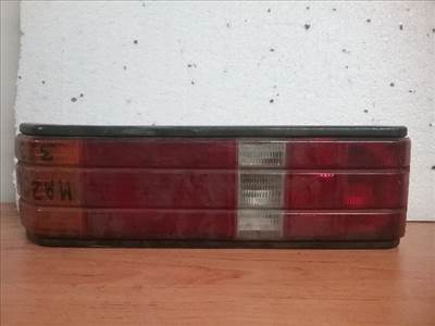 Mazda 323 (BD) MAZDA 323 Bal Hátsó Lámpa