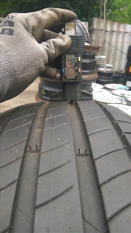 215/65 R17 Michelin nyári gumi 20000ft a 4db /283/ 2. kép