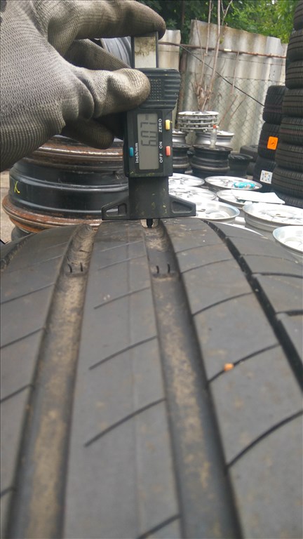 215/65 R17 Michelin nyári gumi 20000ft a 4db /283/ 3. kép