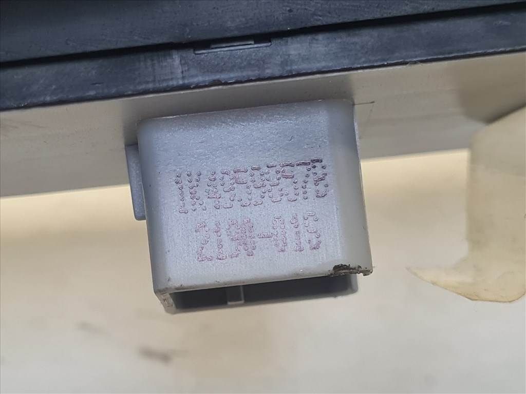 Golf VI kombi bal első ajtóbehúzó ablakemelő és tükör kapcsolóval (23871, 23872, 23873) 1K4959857B 1k4868049c 1k0959565k 7. kép