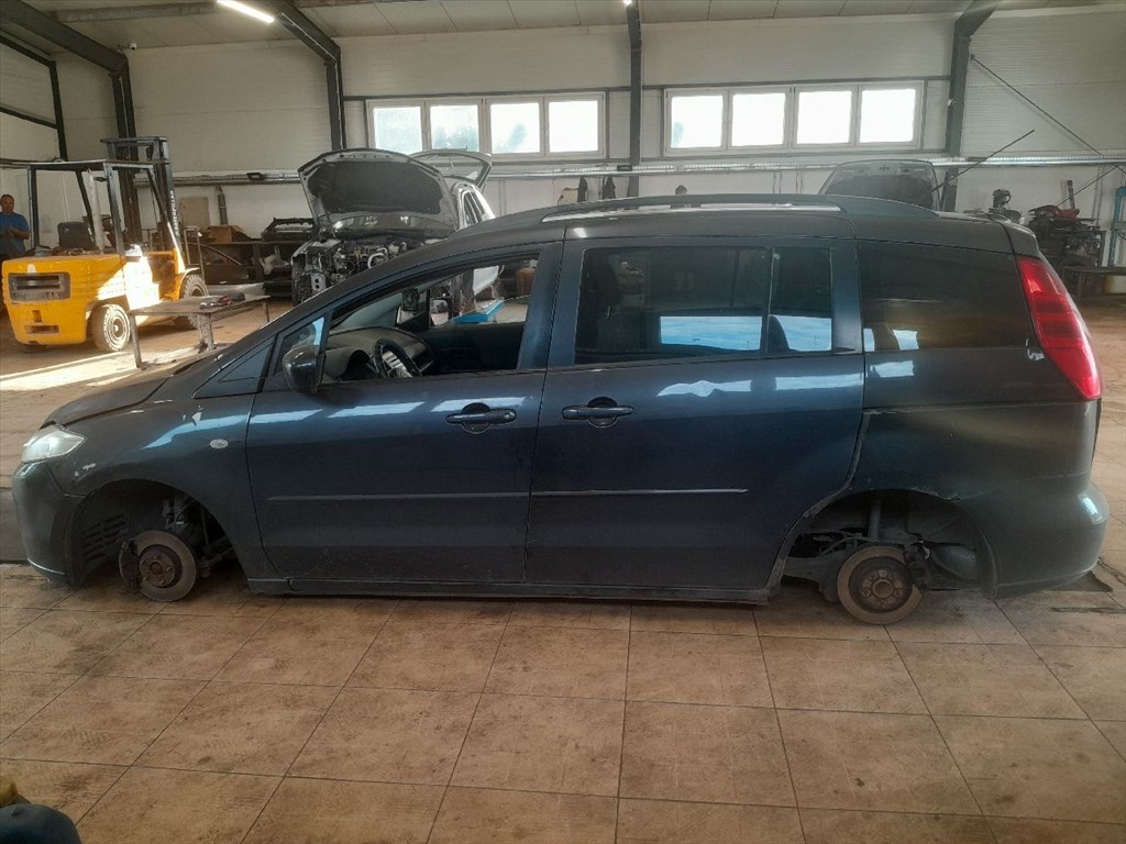 MAZDA 5 (CR19) 2.0 CD - Bontódik! 3. kép