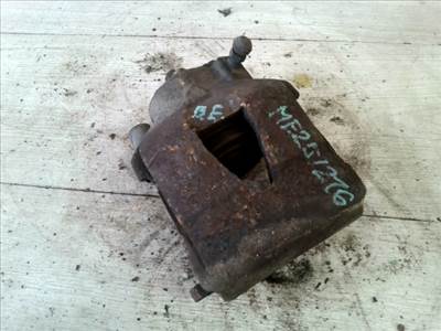 VOLKSWAGEN POLO V. 02-05 Bal első féknyereg munkahengerrel