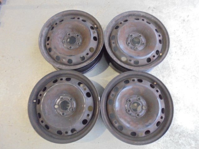    R15 SEAT, SKODA, VOLKSWAGEN acélfelni 1. kép