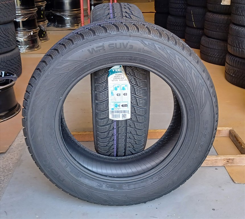 Új! Nokian WR SUV3 235/60 R18 téli gumik 2db 3. kép
