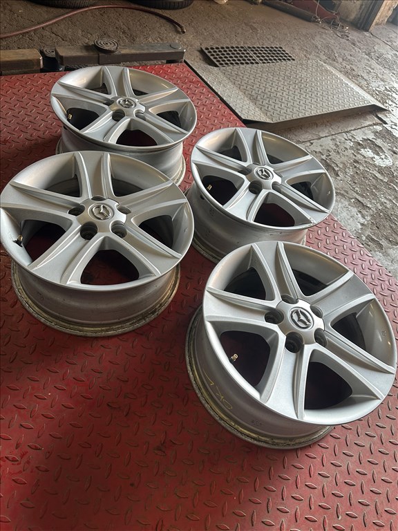  Mazda gyári 5x114,3 7x16" ET55 használt alufelni garnitúra 3. kép