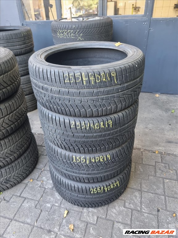  255/4019" újszerű Hankook W320 téli gumi 4db  1. kép