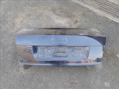 Audi A4 B6 Sedan üres csomagtérajtó 