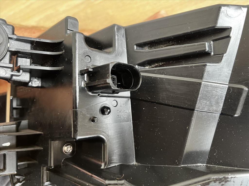 Volkswagen ID.4 bal hátsó lámpa 11a945207a 5. kép